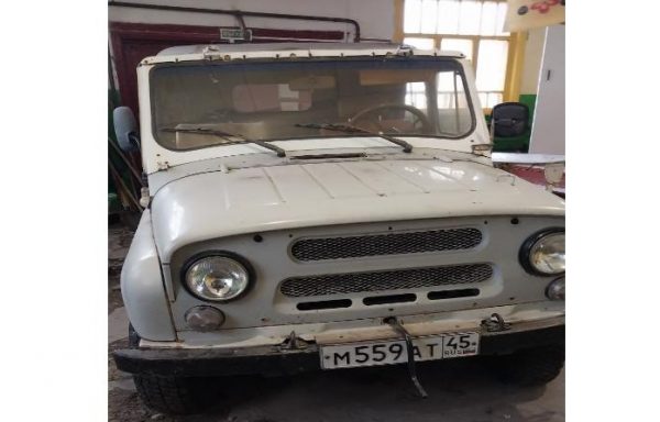 Автомобиль УАЗ 31512