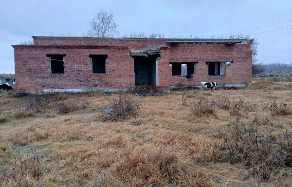 Здание